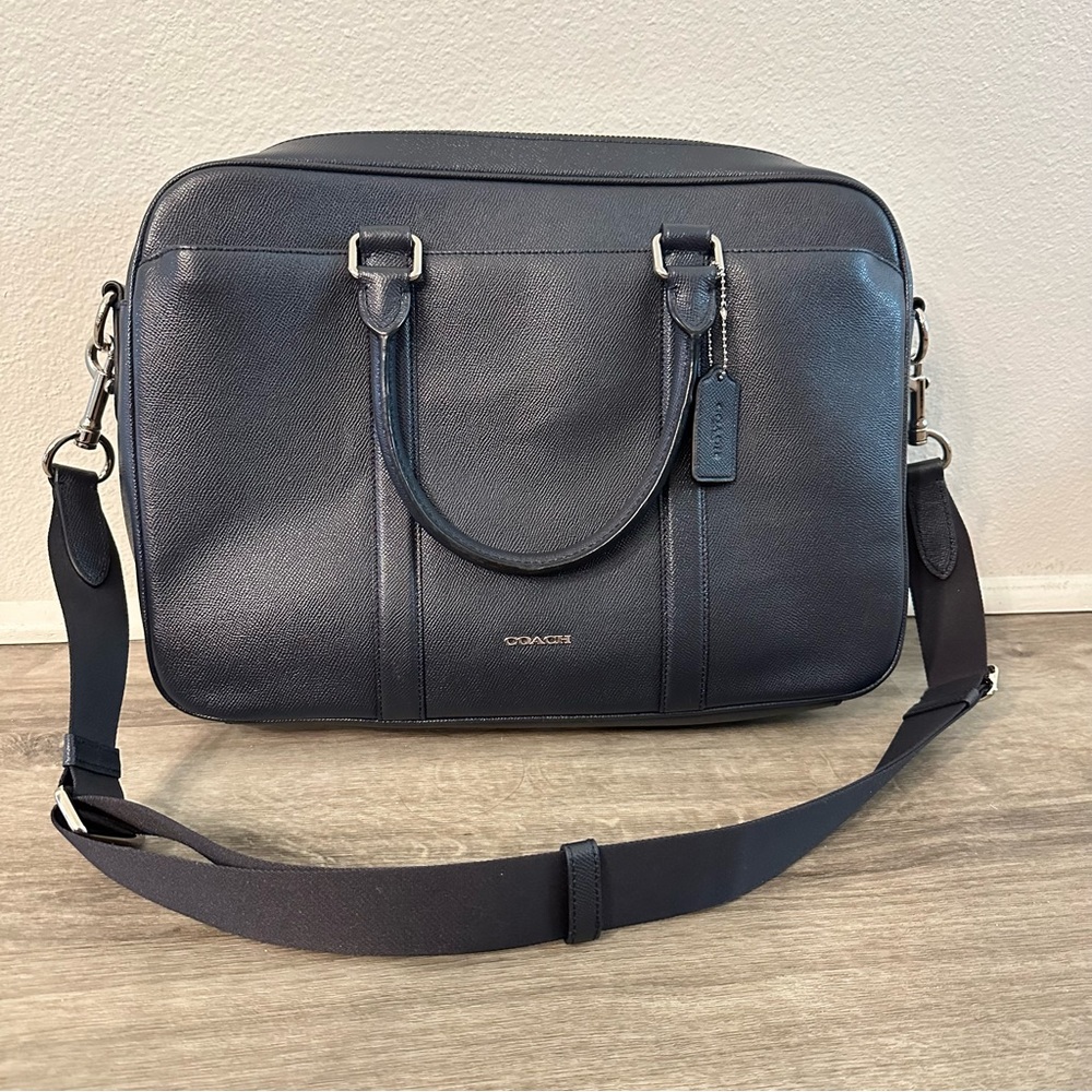 COACH Unisex Messenger Brief Bag with Laptop Sleeve, Shoulder Strap, Navy Blue